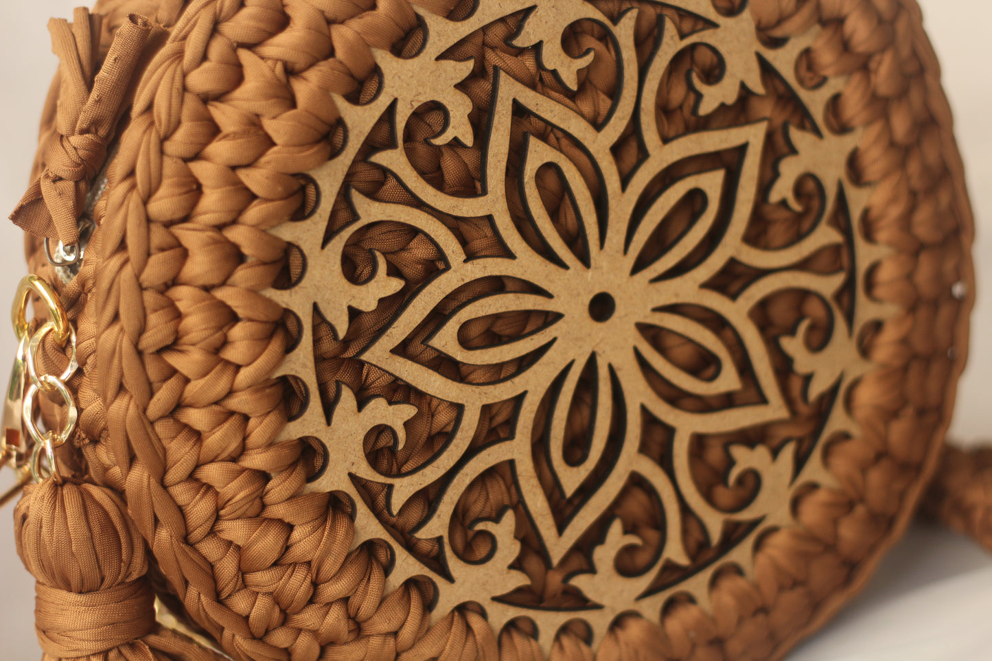 MANDALA WOOD